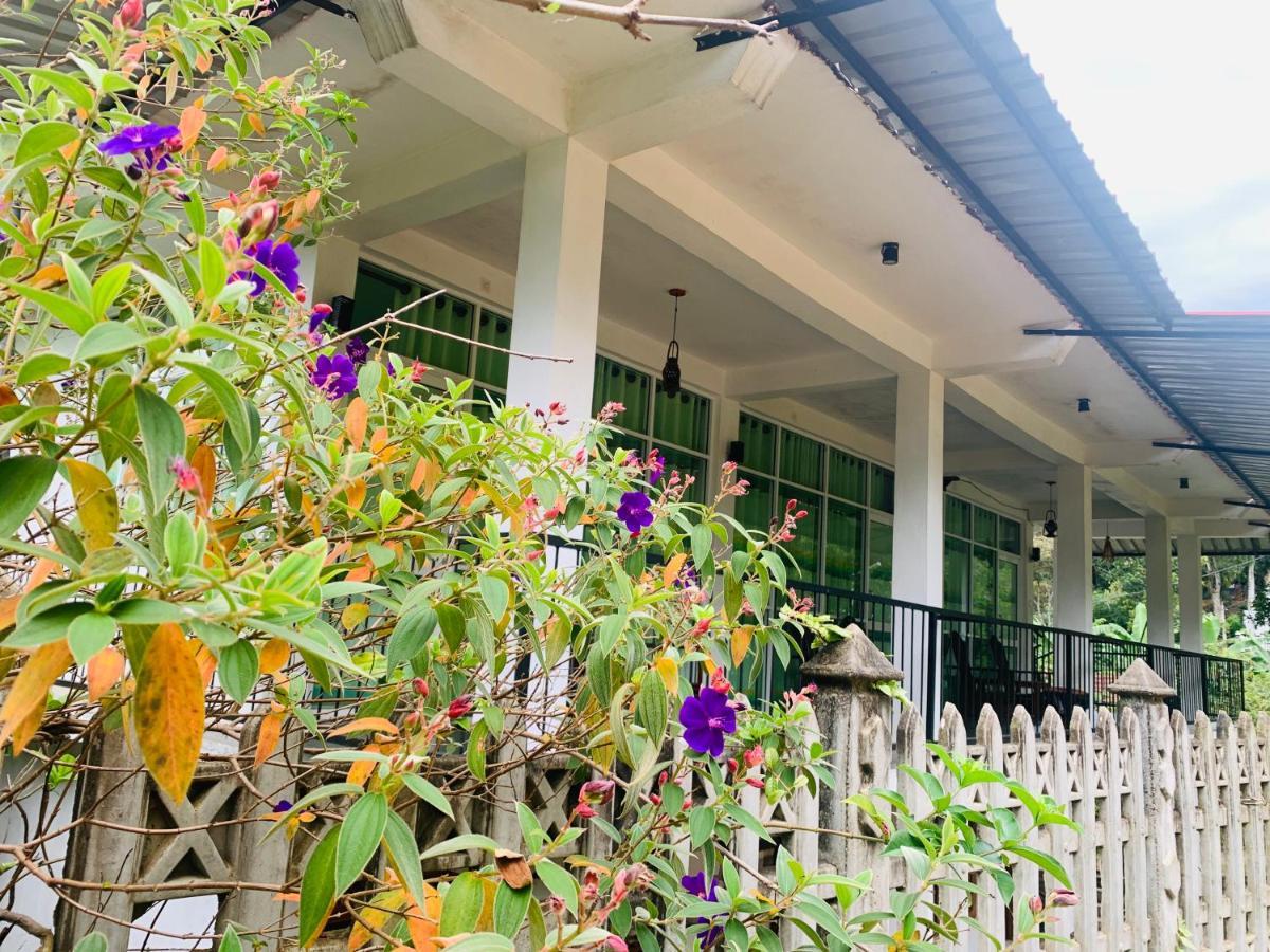 Mount Breeze Ella Hotel Екстериор снимка