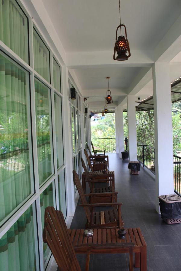 Mount Breeze Ella Hotel Екстериор снимка